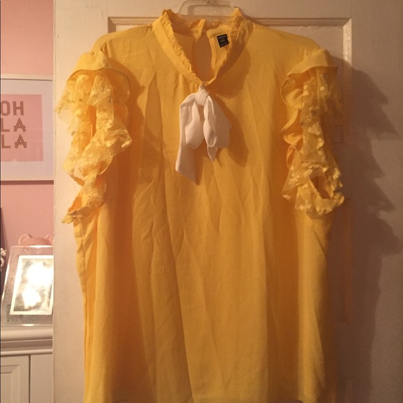 SHEIN Tops - SheIn Blouse